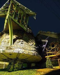 世界十大开挂建筑 13层楼没1个钉子